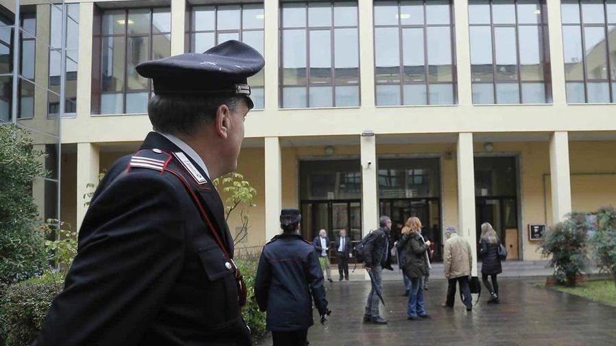 L’accusa di violenza sessuale a Sbrana per le intercettazioni in un’altra inchiesta