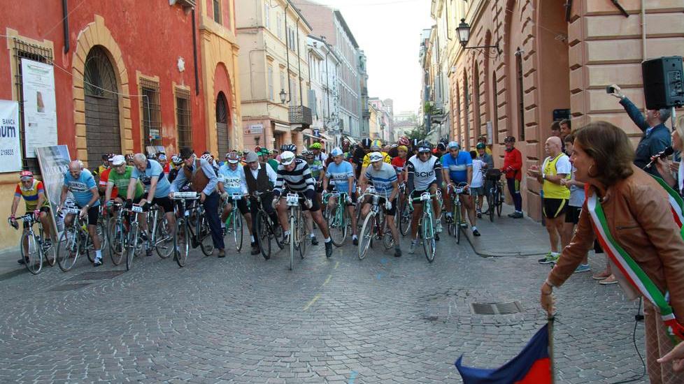 Tutto pronto per L’Impavida la pedalata su bici d’epoca