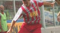 <strong>ESTERNO DESTRO.</strong> Ferdinando Vitofrancesco è nato a Foggia il 4 agosto 2008. È stato riscattato l’anno scorso dalla Cremonese (due campionati in C1, 5 gol) con cui ha un contratto fino al 2012