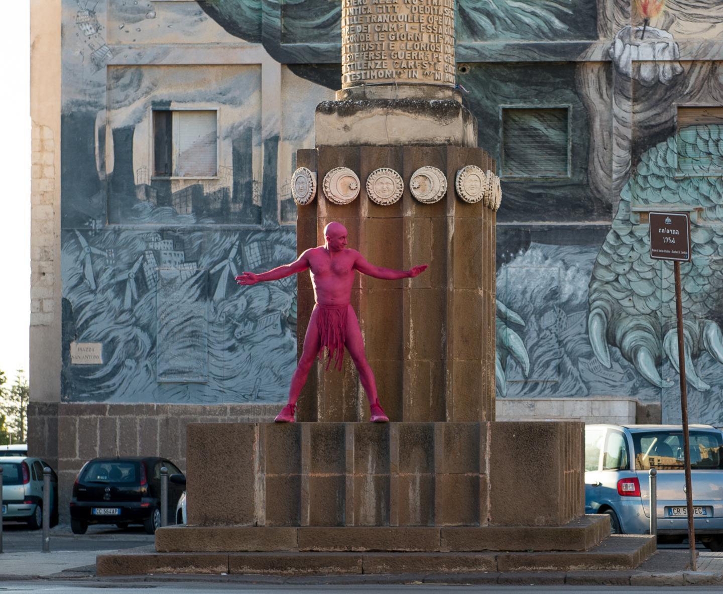 Colori, caos e armonia l’arte invade le strade 