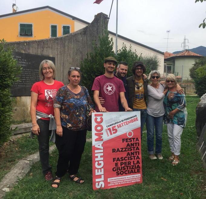Sleghiamoci: festa antirazzista contro le politiche di Salvini 