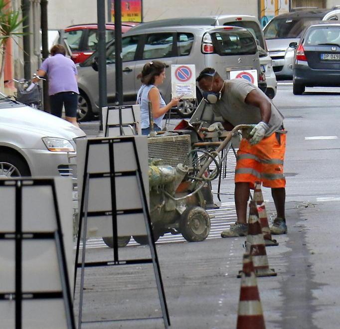 «Cancellati in centro cento posti auto» E scatta la protesta 
