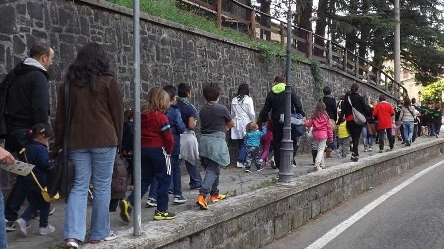 Nati per leggere Dal parco Ducale una “sfilata” di narrazioni