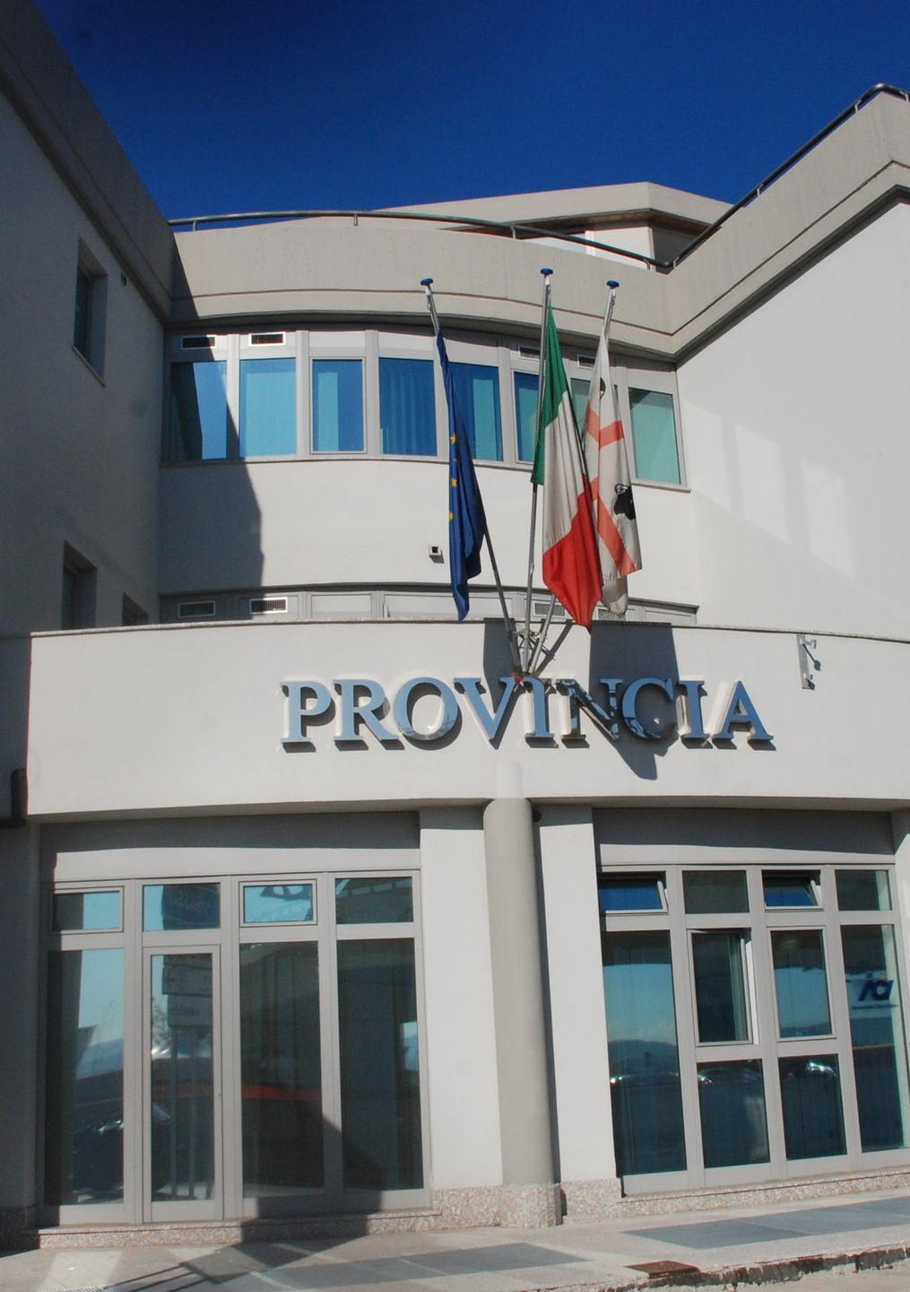 Province al voto fra un mese, schiaffo alla Gallura 