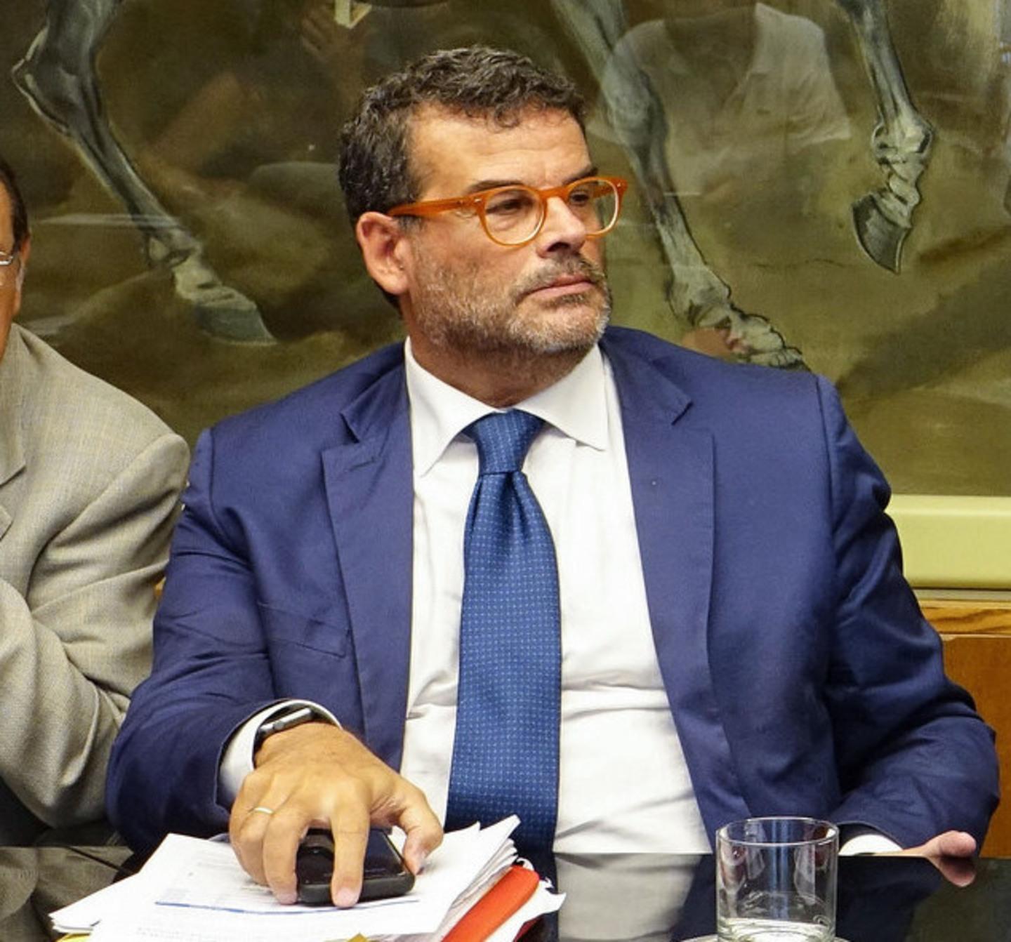 L'assessore regionale alla sanità Arru