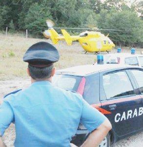 I soccorsi al passeggero rimasto ferito nell’incidente