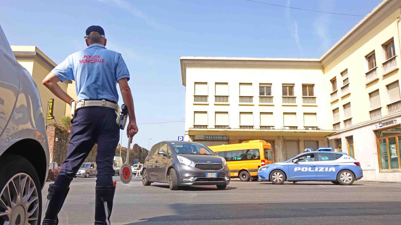 Un controllo dei vigili