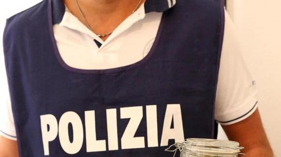 Cocaina dalla Campania operazione della polizia con cinque arresti