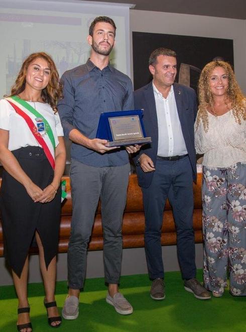 «L’enogastronomia motore dell’economia e del turismo». Premi alle eccellenze locali
