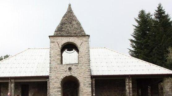 Fedeli in processione da Pozzo al Santuario della Madonna