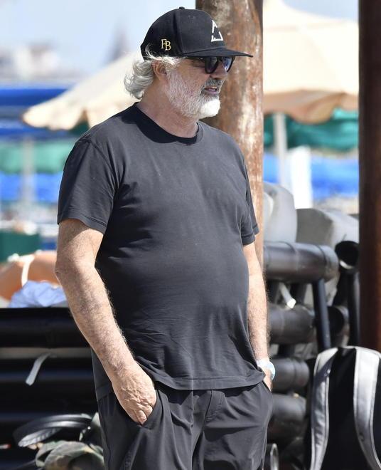 Briatore: non è vero che voglio comprare la Bussola di Focette 