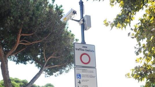 Due varchi elettronici attivi Parte la sperimentazione