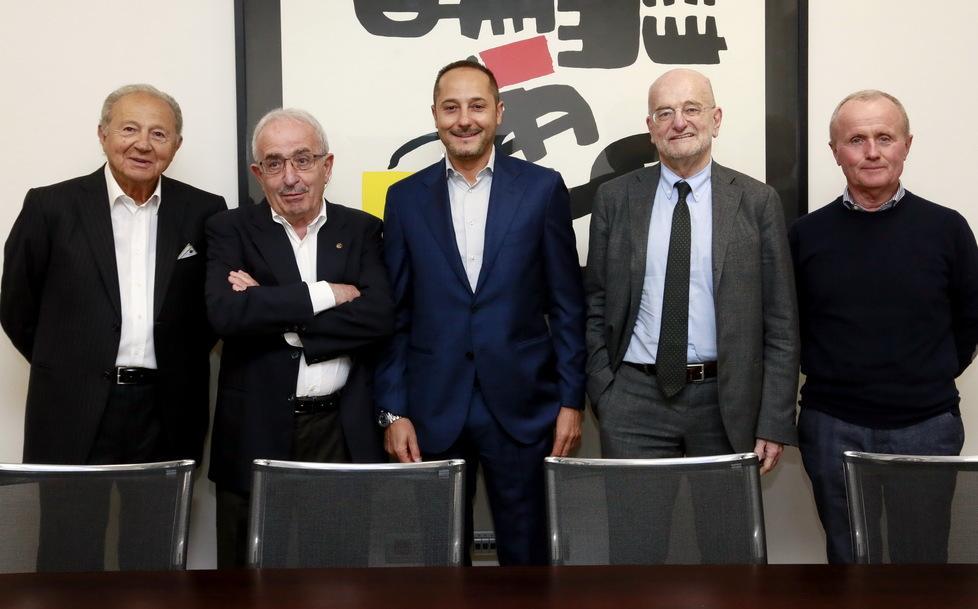 Coreografia per la storia in Curva, 7mila spettatori Un premio alla società che ha riacceso la luce 