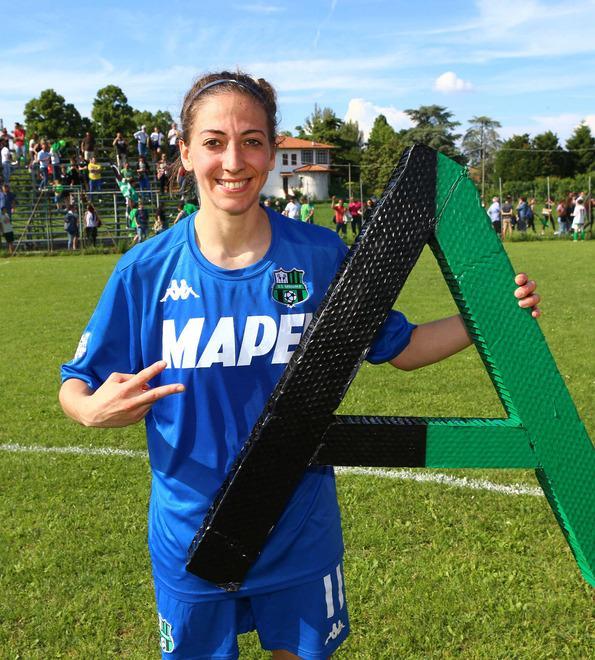 Premio alla prof-calciatrice che ha salvato Lorenzo 