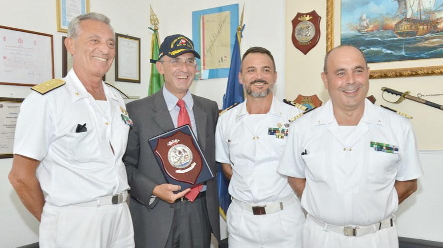 Il ministro Costa visita la Capitaneria