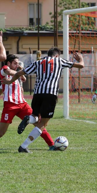 Tra Fucecchio e Cuoio la paura è troppo forte Il derbyssimo finisce 0-0 