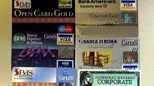 Nuova raffica di carte clonate