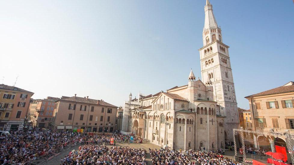 La Filosofia conquista le piazze e nel 2019 parlerà di “Persona”