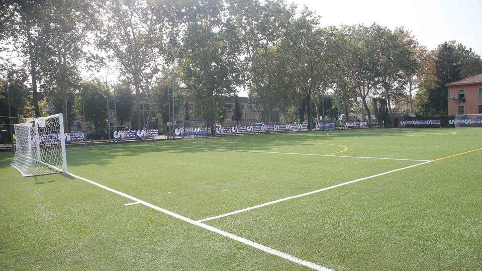 Il sintetico arriva anche in via Agosti Ecco il nuovo campo del Csi