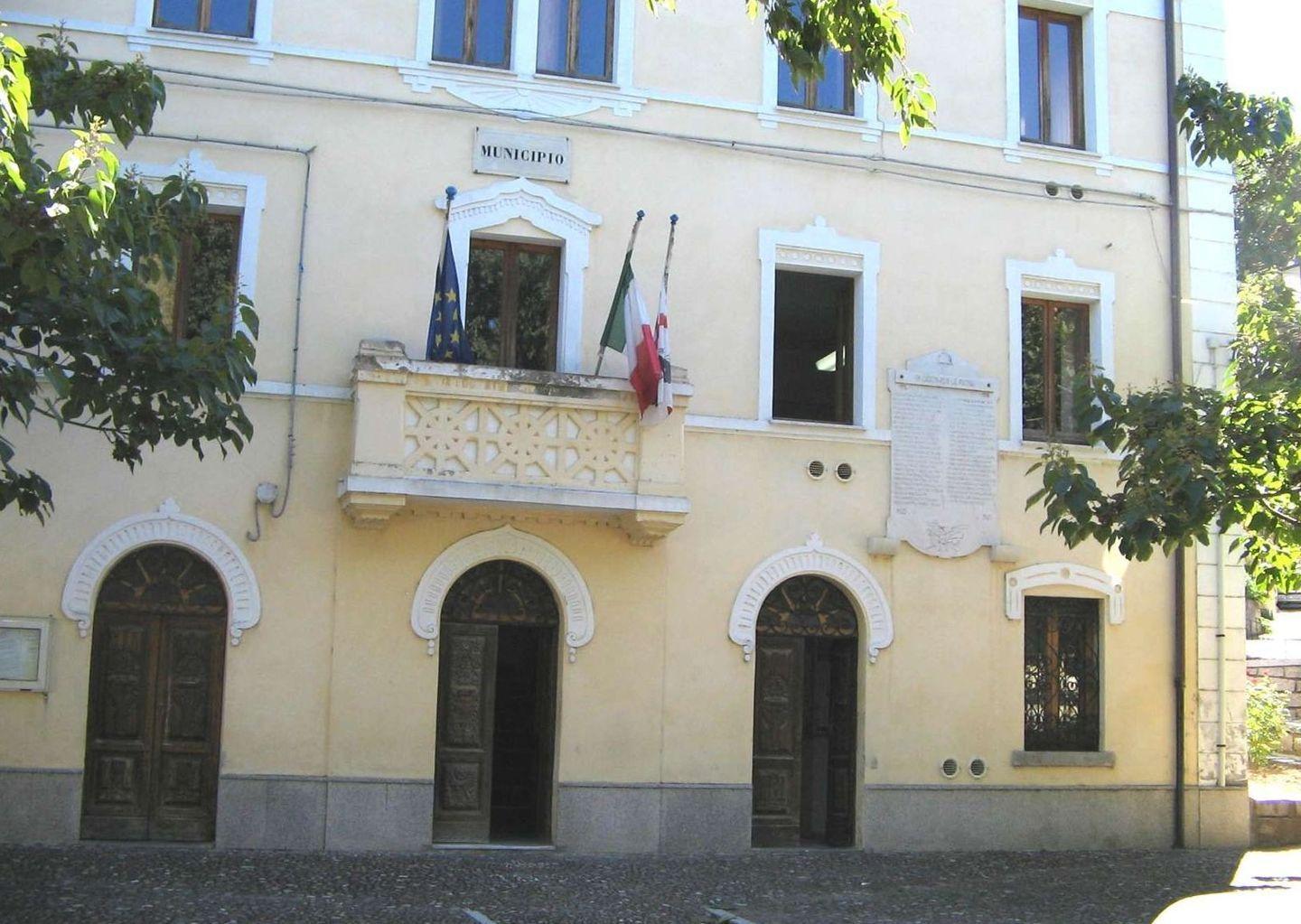 Lavoras, Nughedu ha scelto la cultura 