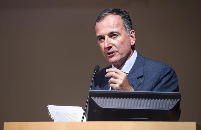 Frattini convoca tutti «Subito il format e i nomi delle eventuali ripescate»