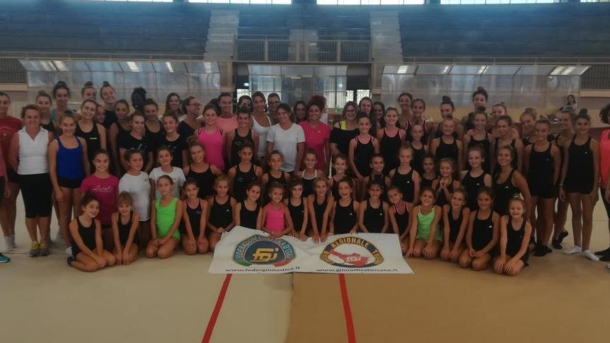 Oltre sessanta atlete al PalaCarlesi per il campus sportivo della società Gympisa