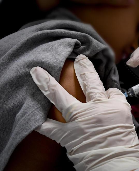 Carrara, sotto controllo la situazione per i non vaccinati 