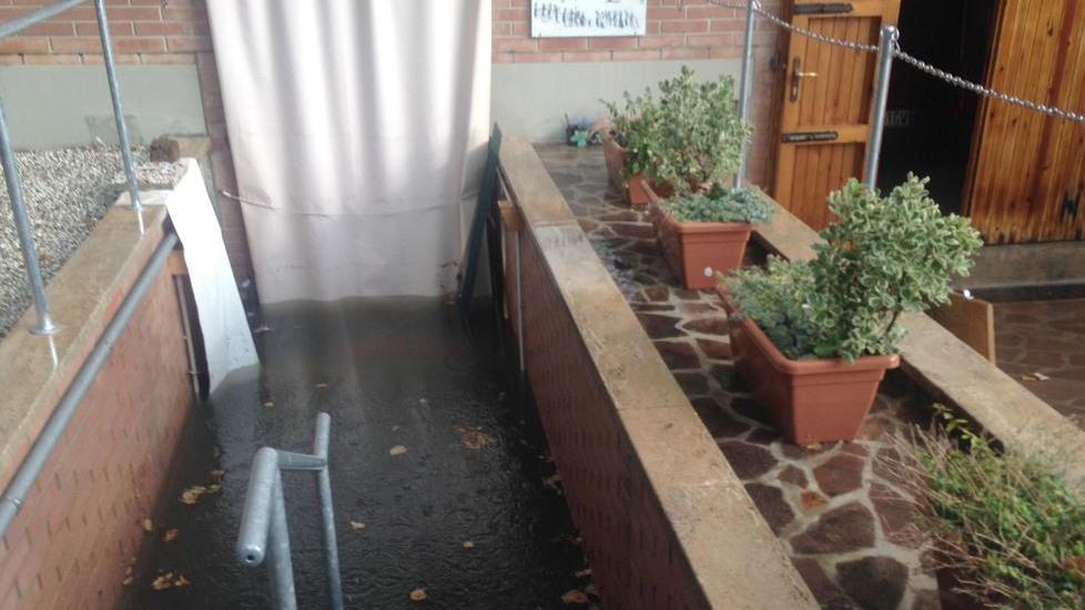 Garage allagati dalla pioggia
