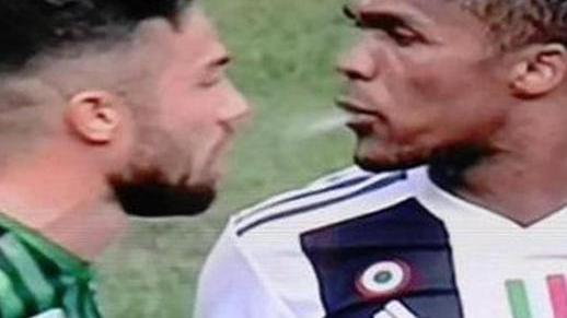 Douglas Costa, in arrivo la stangata del giudice «Non sapete cosa ha detto»