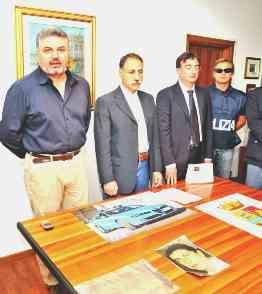 La conferenza stampa della polizia per annunciare la chiusura del caso e Florin Cutas