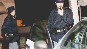 Sull’episodio avvenuto l’altra notte indaga la polizia