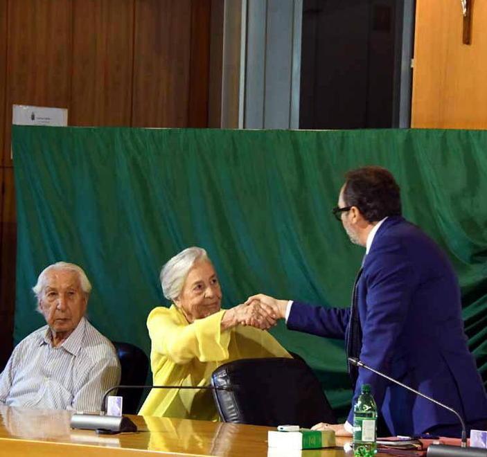 «Dal sindaco mi aspettavo più affetto per mio padre» 