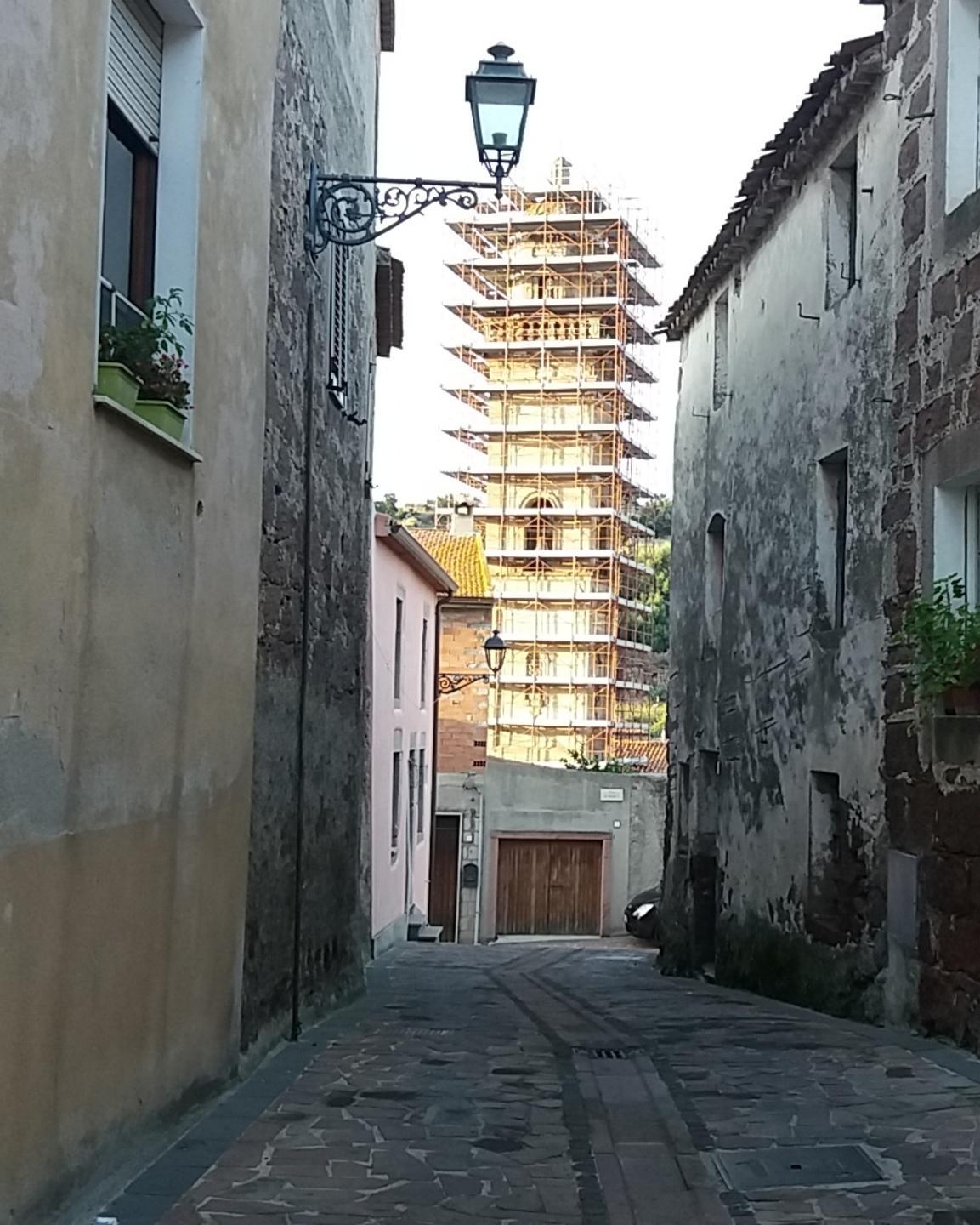 Messa in sicurezza del campanile, lavori al via