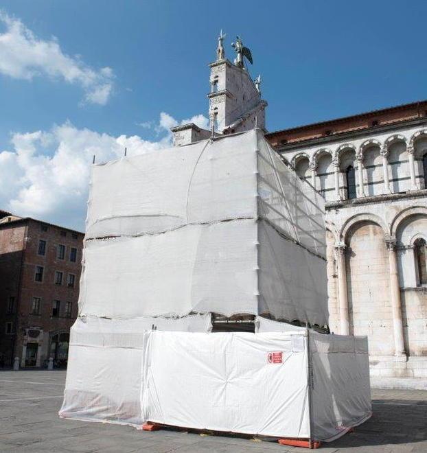 Restauro della statua di Burlamacchi grazie alla massoneria 