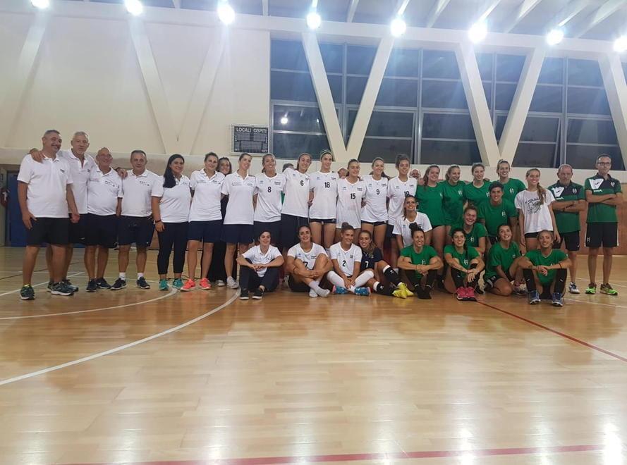 Tanti applausi all’Olympia durante la festa del volley 