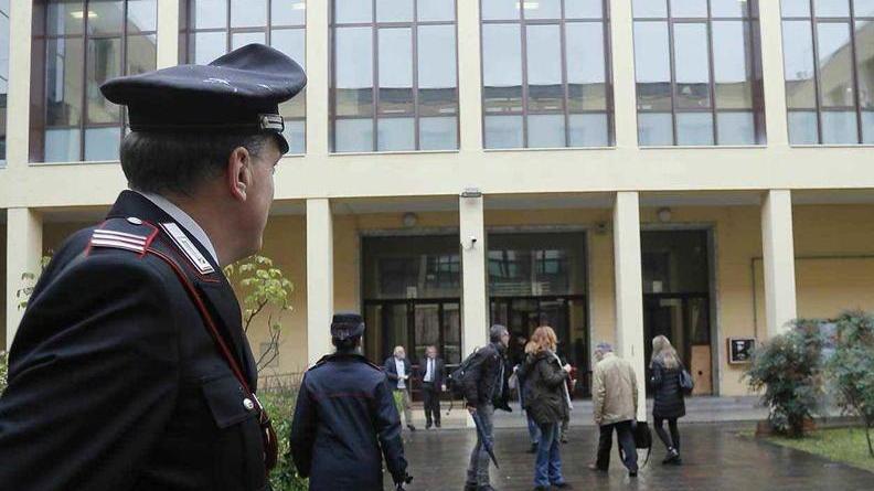 Padre sotto inchiesta per violenza sessuale sul figlio minorenne