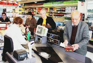 In flessione i dipendenti stagionali della grande distribuzione