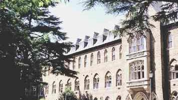 Un college alla periferia di Londra
