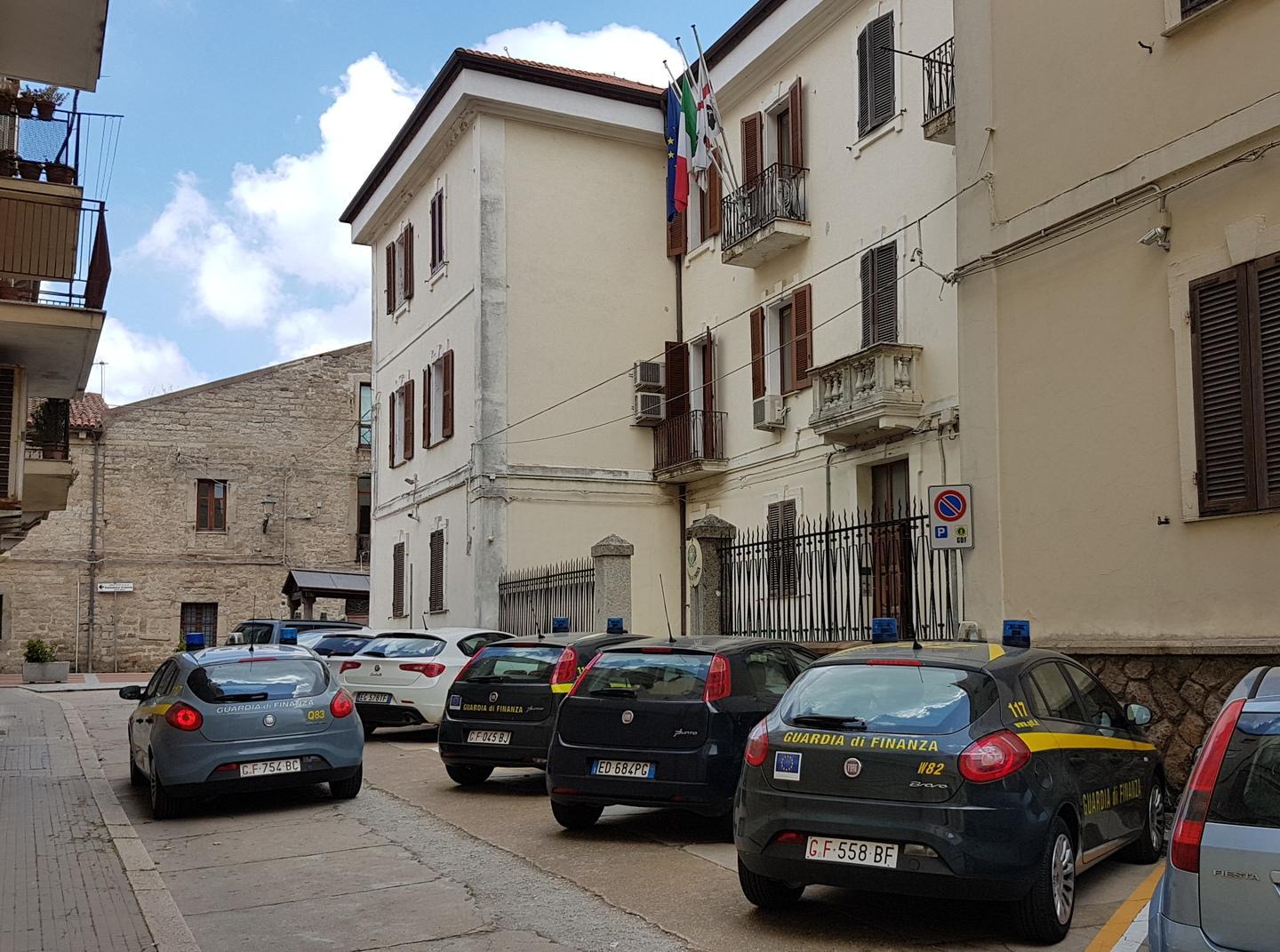 Impresa del sughero finisce nei guai per evasione fiscale 
