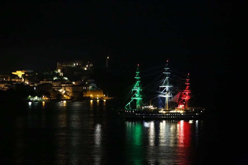 Elba, ecco la nave più bella del mondo