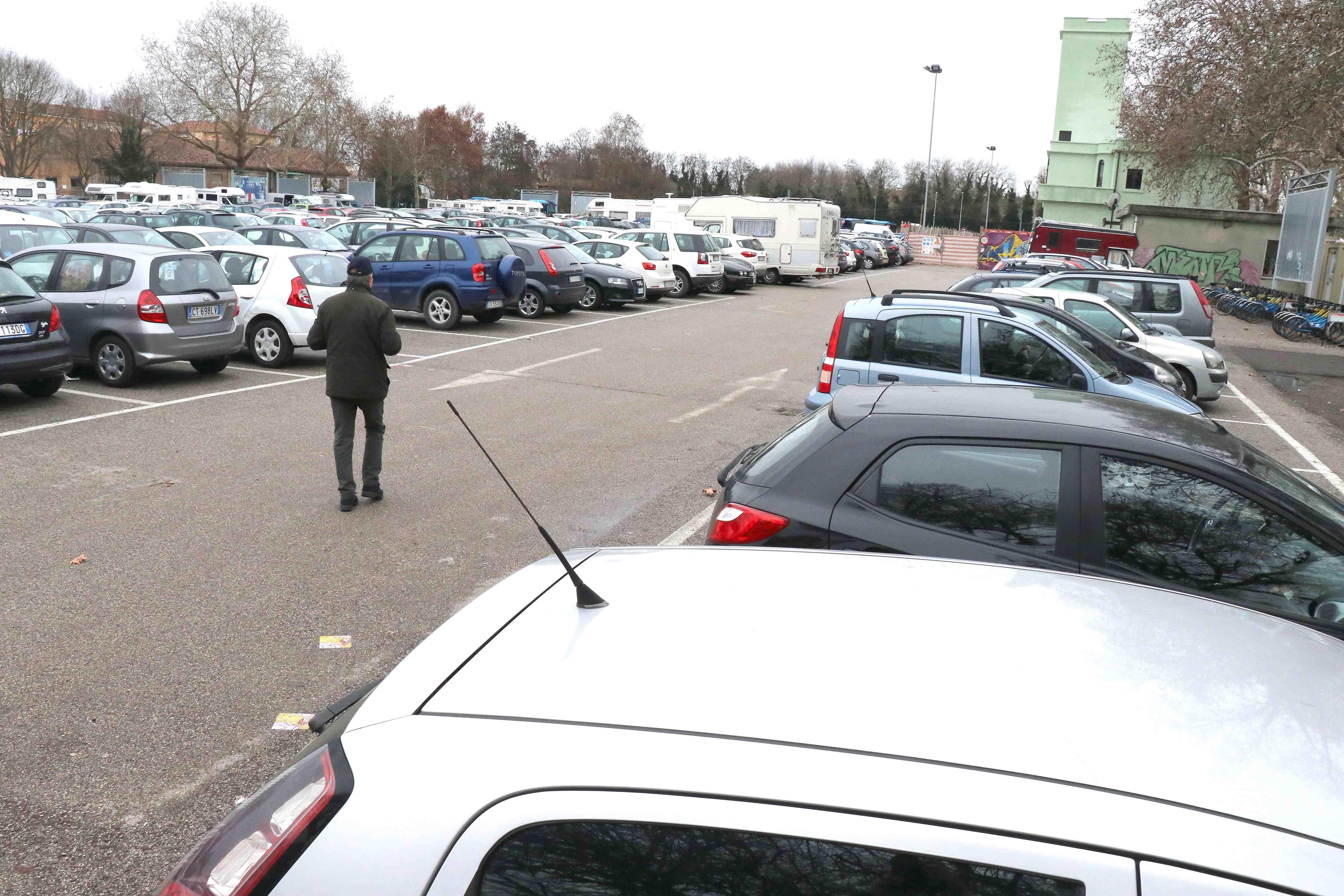 Parcheggio ex Mof: da lunedì i lavori per evitare abusivi 