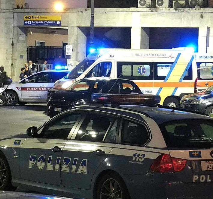 Bloccano un ladro, accerchiati e minacciati 