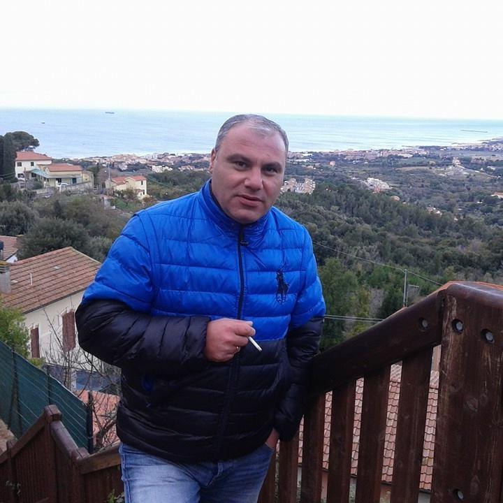 Pasticci, miraggi e prove insufficienti: senza colpevole l’omicidio di via Roma 