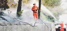Vigili del fuoco in azione ieri pomeriggio a Campoleccano