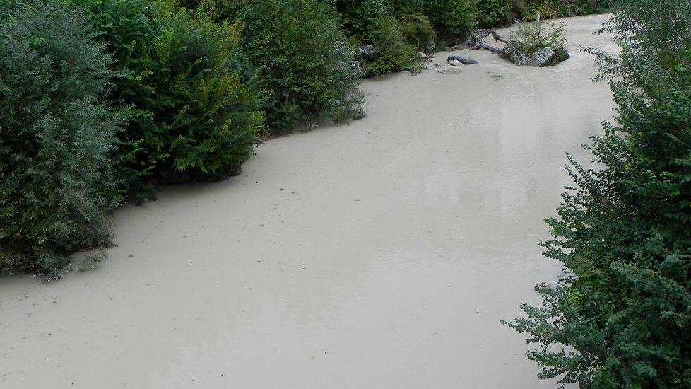 Inquinamento chimico: acque apuane “non buone”