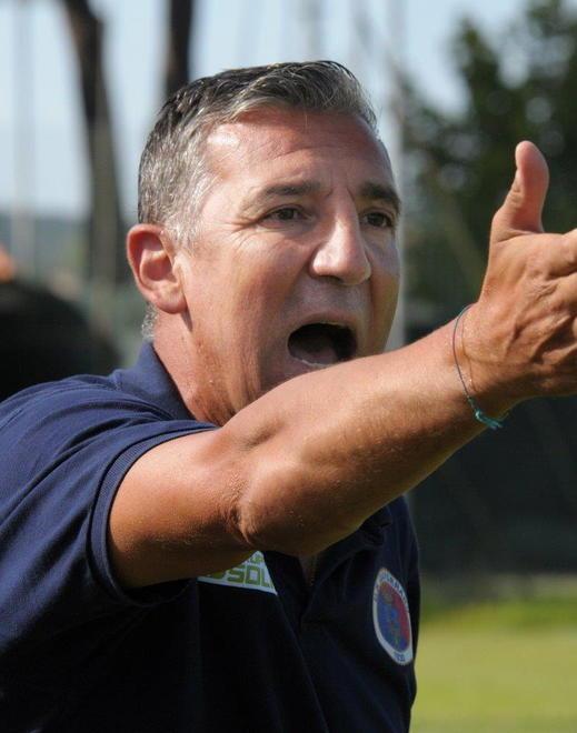 Il difensore amareggiato «Ci siamo fatti gol da soli» Soddisfatto mister Venturi