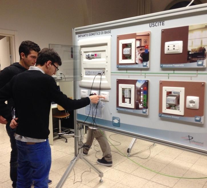 Edilizia, impiantistica energie rinnovabili, due corsi di formazione 