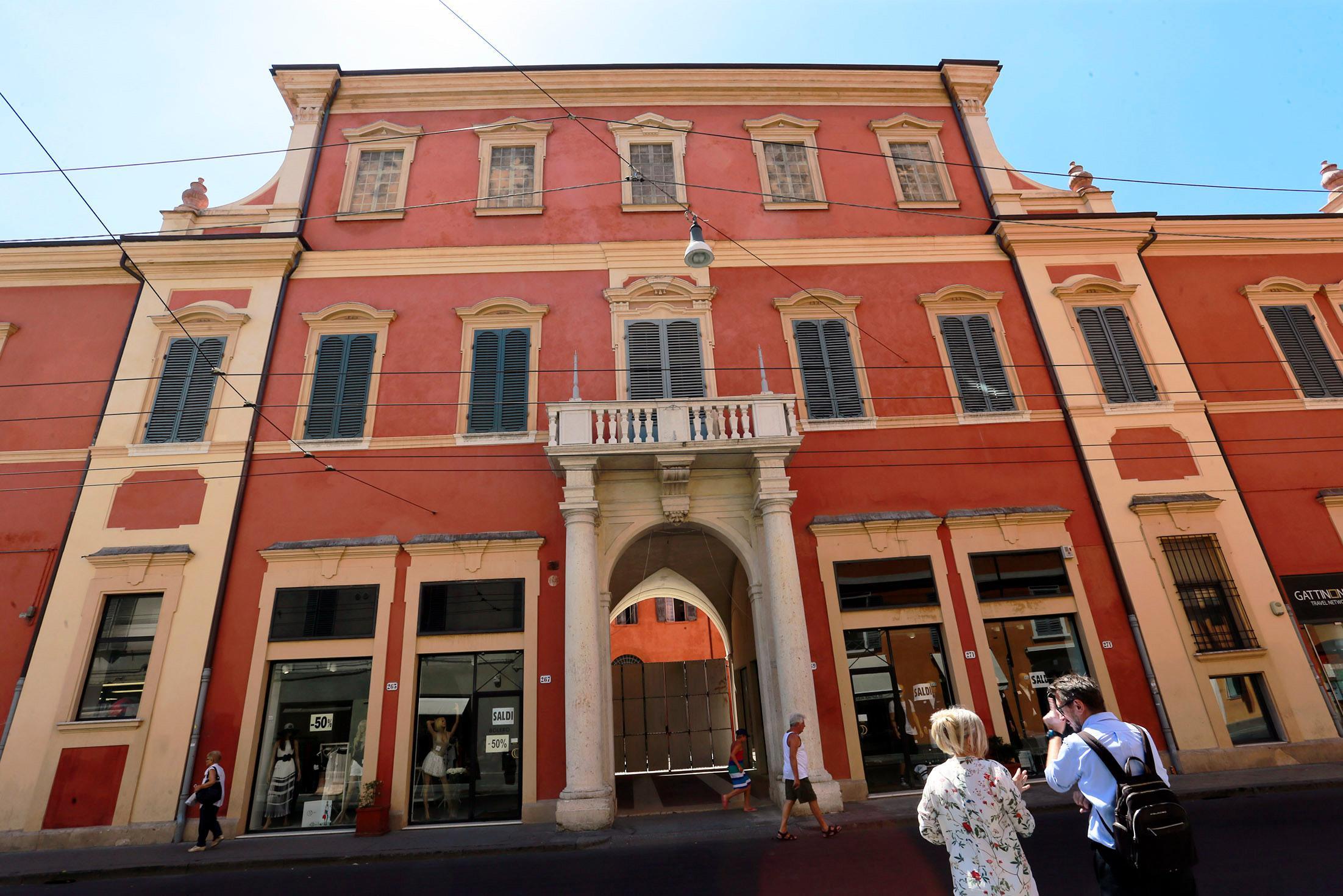 La facciata di Palazzo Solmi