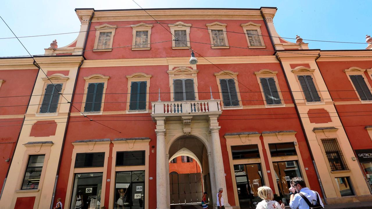 La facciata di Palazzo Solmi
