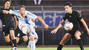 Claudio Coralli in azione nel test col Pontedera